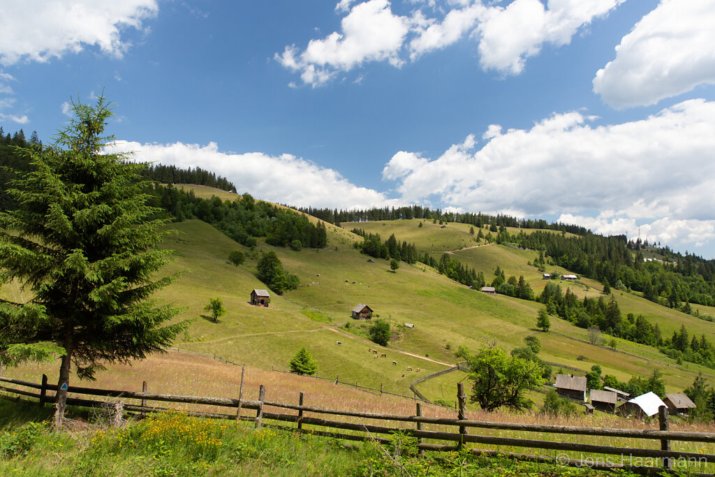 Landschaft am Ciumarna-Pass
